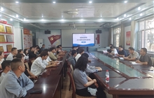 智能制造学院举行2025级新生及家长座谈会