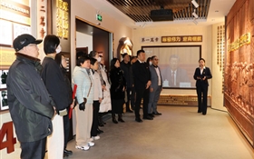 武威职业技术大学组织党外教师代表参观市政协文史馆